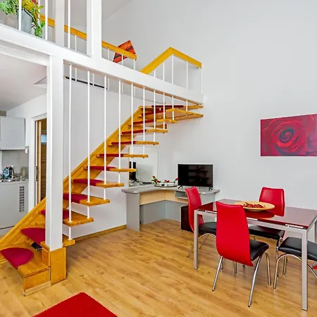 Casa Augsburg 4* Banesti